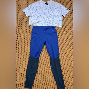 Women’s Nike Tight Set